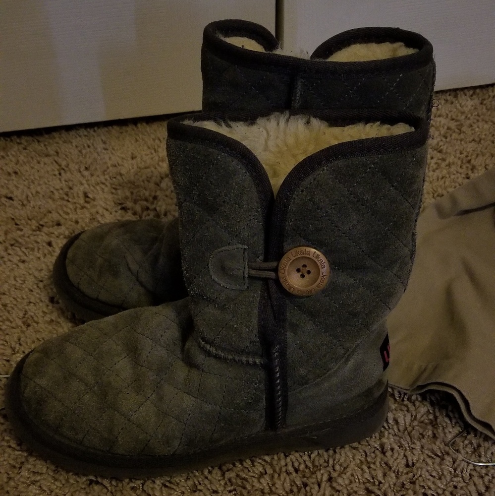 Ukala Grey Winter boots